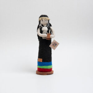 Muñeca Tradicional Kiara